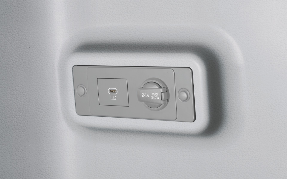 마이티 베드룸 C타입 USB / 24V 파워 아웃렛(슈퍼캡, 프리미엄 이상)